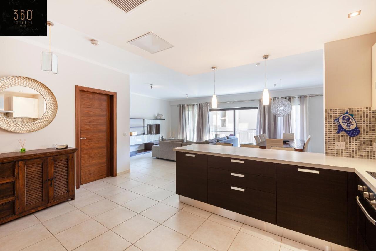 Apartamento Pender Lux Complex - 3Br Unit With Private Parking By 360 Estates San Julián Exterior foto