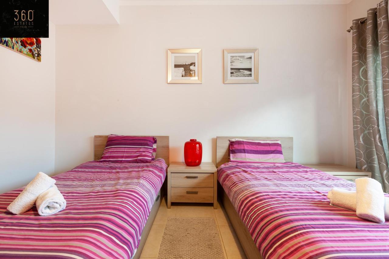 Apartamento Pender Lux Complex - 3Br Unit With Private Parking By 360 Estates San Julián Exterior foto
